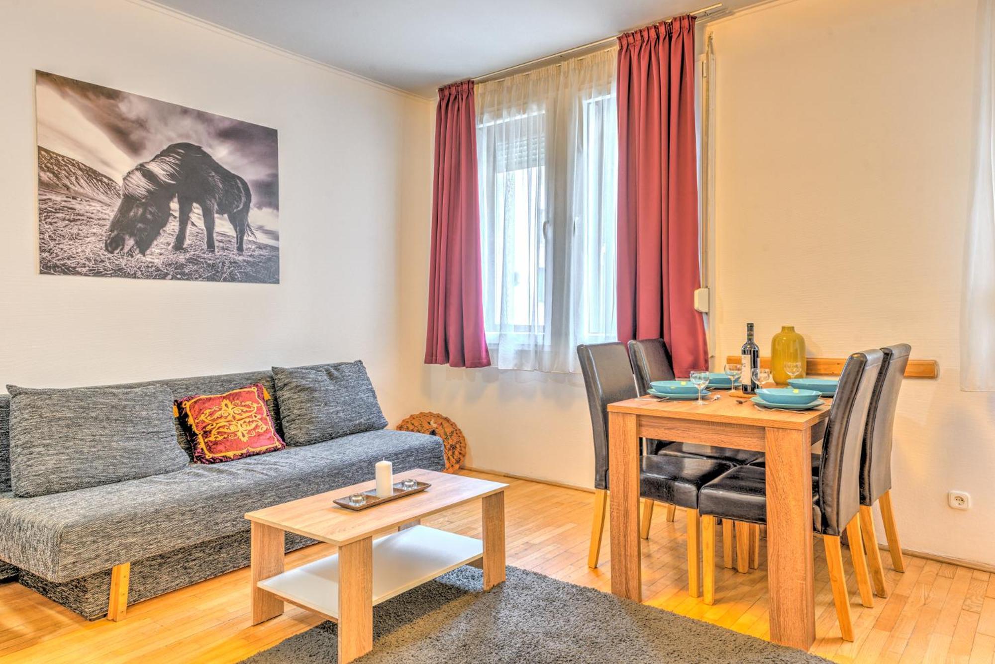 Appartement City Central Apartments *